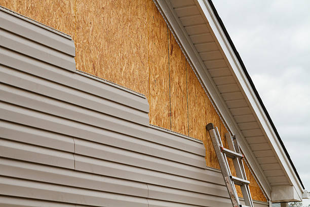 24/7 Emergency Siding Repair experts in Belews Creek, NC